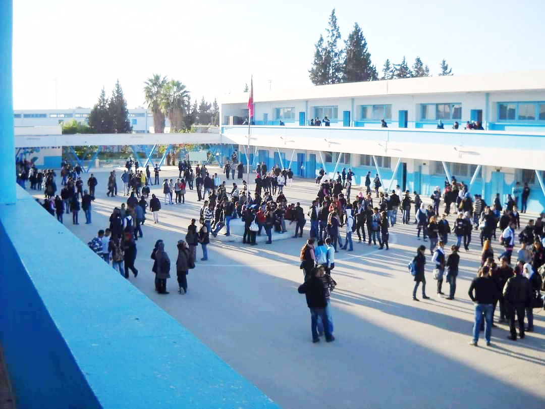 غضب الإطار التربوي متواصل.. ونهاية سنة الدراسية مفتوحة على كل الاحتمالات!!